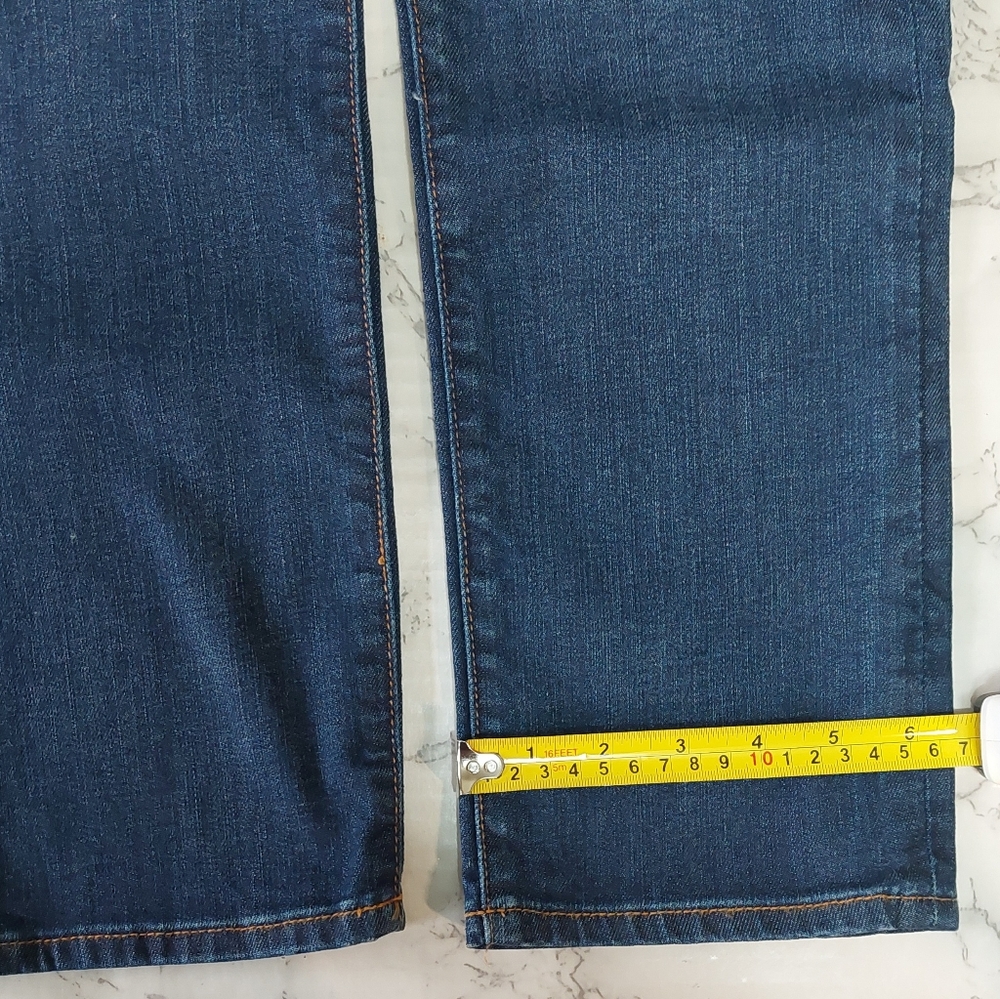 New Lucky Brand Dark Wash Sweet 'N Straight Jeans, Size 4 - Picture 7 of 8